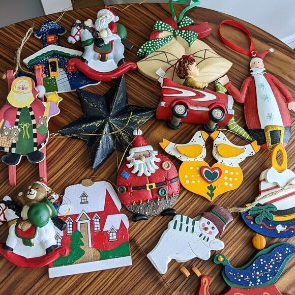 Vintage Christmas ornaments lot of 14 - Picture 1 of 6
